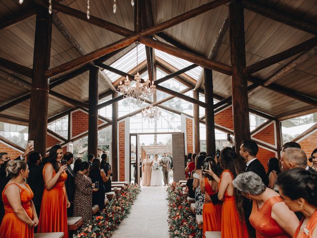 O casamento de Vitor e Paloma em São José dos Pinhais, Paraná 38