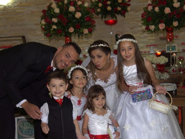 O casamento de Elder e Erika em Itapecerica da Serra, São Paulo 28