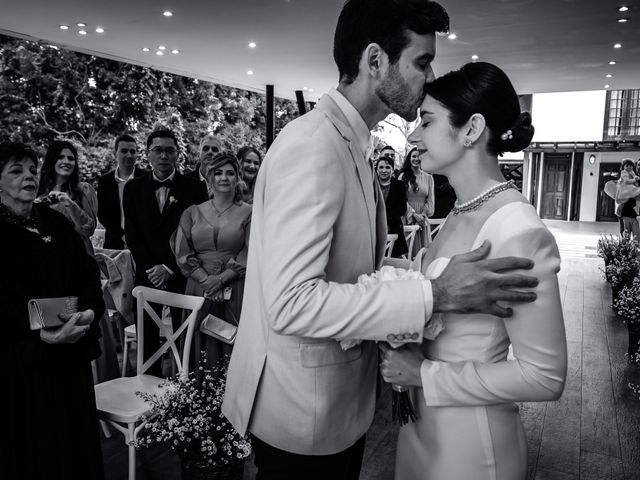 O casamento de Marcos e Gabriela em Curitiba, Paraná 32