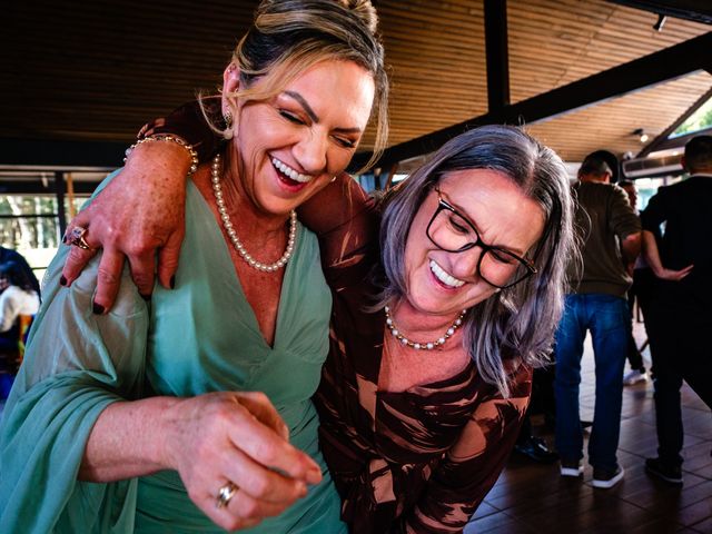 O casamento de Marcos e Gabriela em Curitiba, Paraná 71
