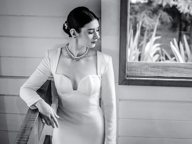 O casamento de Marcos e Gabriela em Curitiba, Paraná 110