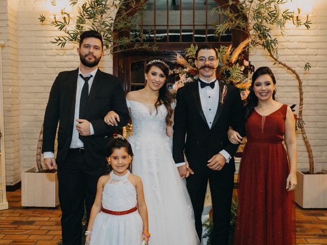 O casamento de Gydielson  e Isaiane  em Gravataí, Rio Grande do Sul 56