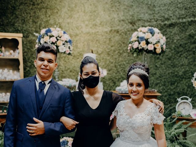 O casamento de Fredy  e Vanessa  em Aparecida de Goiânia, Goiás 4