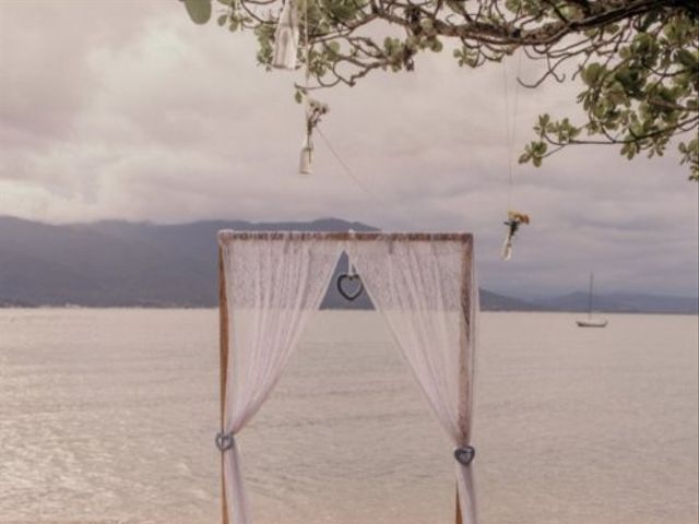 O casamento de André  e Aline  em Florianópolis, Santa Catarina 9