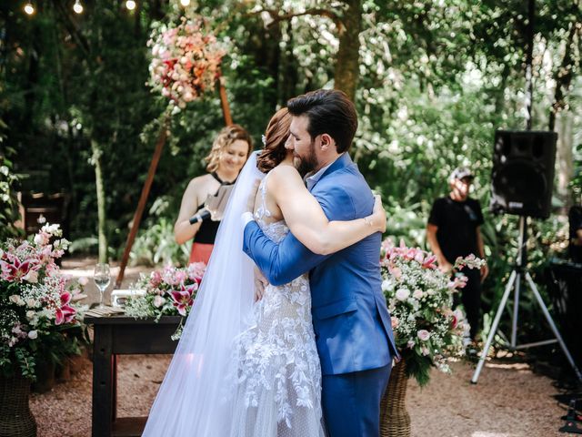 O casamento de Fernanda e Leandro em Novo Hamburgo, Rio Grande do Sul 32