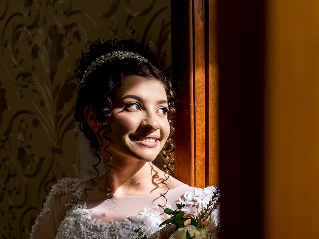 O casamento de Lucas e Victoria em Curitiba, Paraná 30