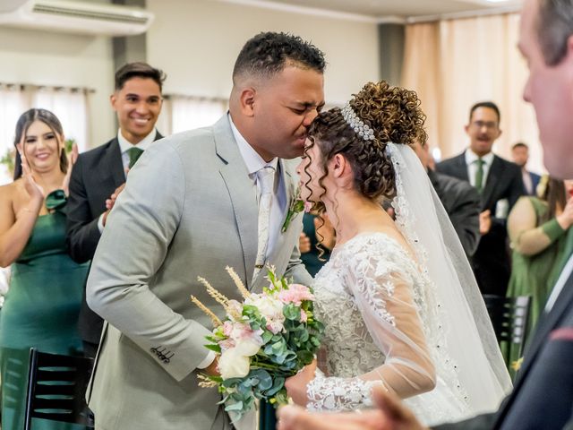 O casamento de Lucas e Victoria em Curitiba, Paraná 51