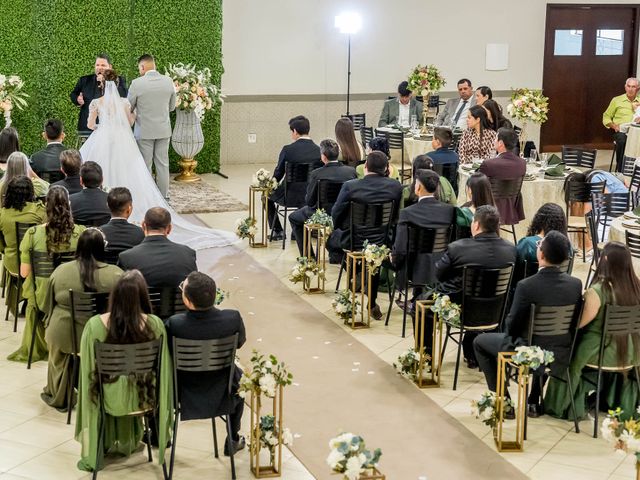 O casamento de Lucas e Victoria em Curitiba, Paraná 54