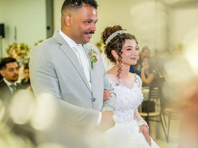 O casamento de Lucas e Victoria em Curitiba, Paraná 61