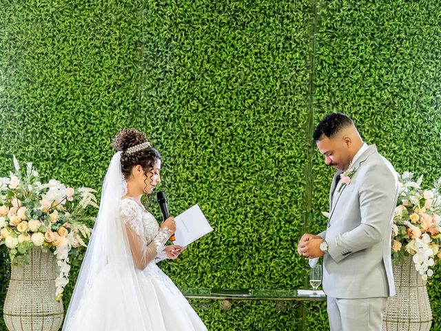 O casamento de Lucas e Victoria em Curitiba, Paraná 65