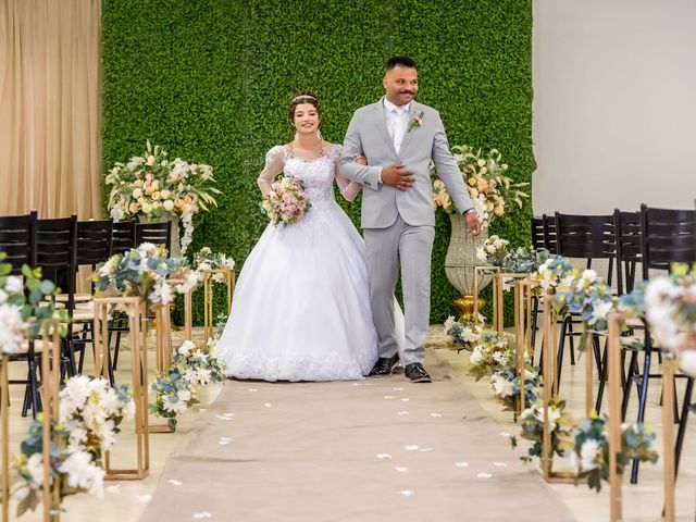 O casamento de Lucas e Victoria em Curitiba, Paraná 73