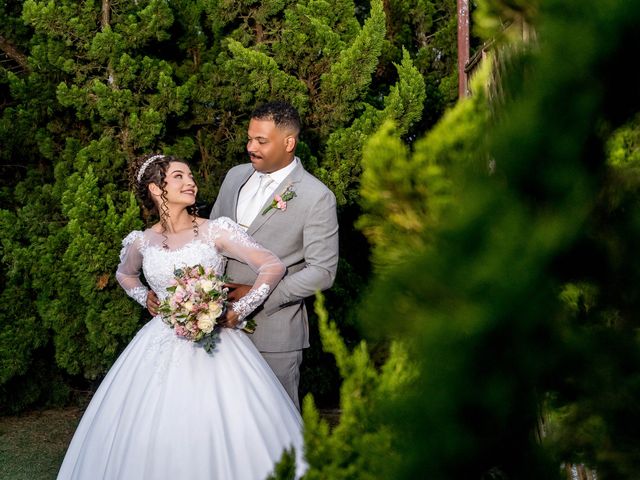 O casamento de Lucas e Victoria em Curitiba, Paraná 84