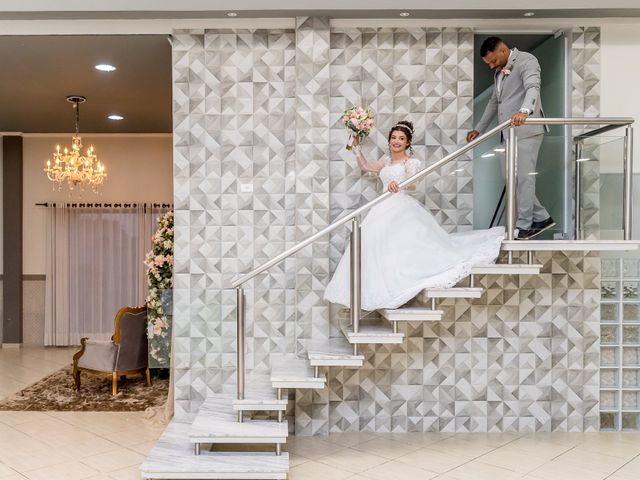 O casamento de Lucas e Victoria em Curitiba, Paraná 98