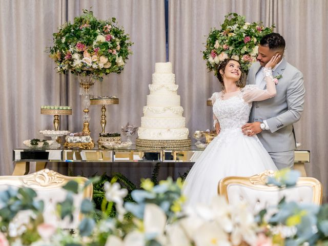 O casamento de Lucas e Victoria em Curitiba, Paraná 101