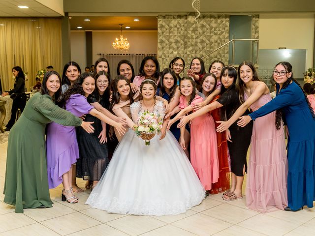 O casamento de Lucas e Victoria em Curitiba, Paraná 106