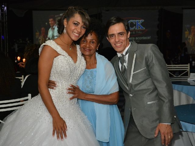 O casamento de Michell e Samara em Embu, São Paulo 2