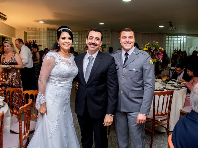 O casamento de Gustavo e Denise em Brasília, Distrito Federal 44