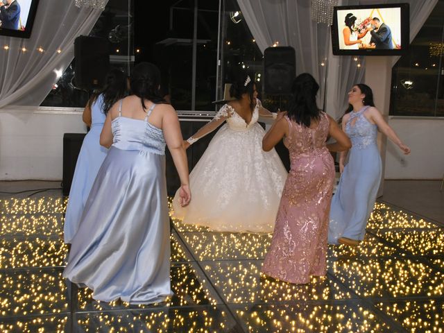 O casamento de Bruno Rafael e Flávia Carine em Brasília, Distrito Federal 16