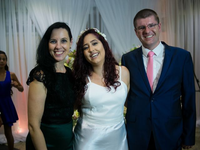 O casamento de Diego e Amanda em Paranaguá, Paraná 97
