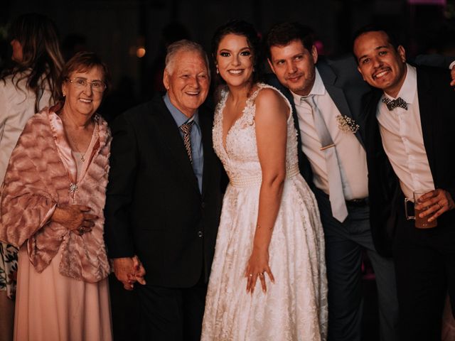 O casamento de Gustavo e Bruna em Curitiba, Paraná 122