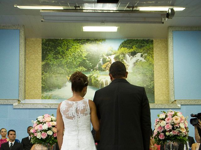 O casamento de Daniel e Letícia  em Araruama, Rio de Janeiro 13