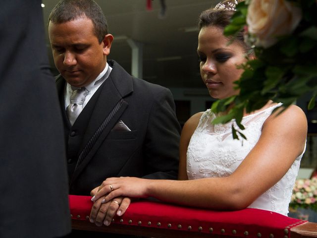 O casamento de Daniel e Letícia  em Araruama, Rio de Janeiro 19