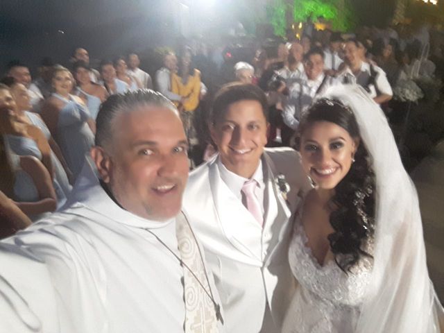O casamento de Fabio e Carol em Caraguatatuba, São Paulo Estado 44