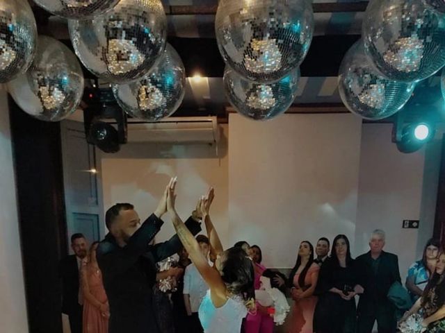 O casamento de Jonatas e Cristiane  em Belo Horizonte, Minas Gerais 4