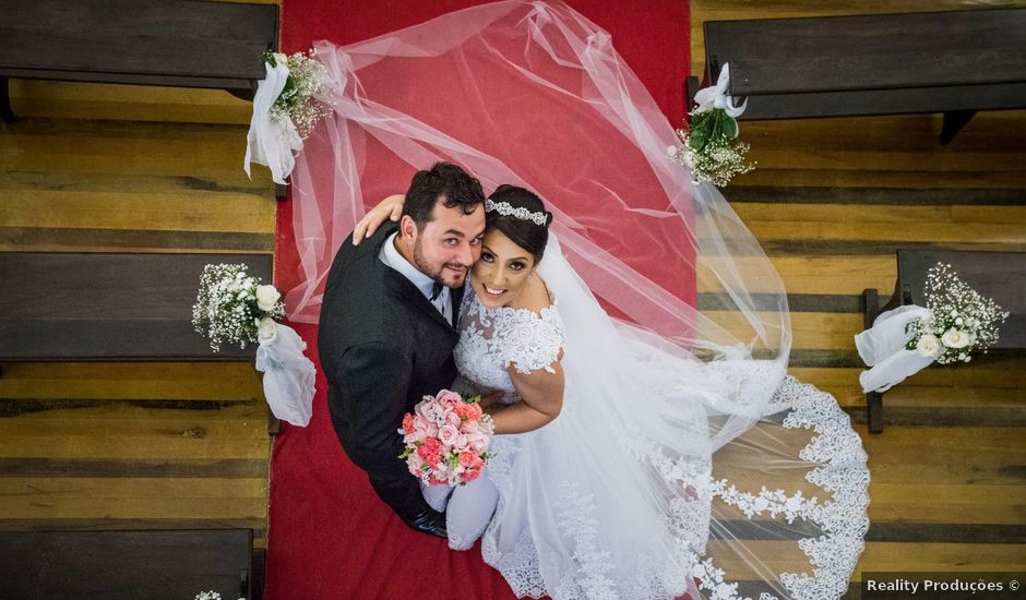 O casamento de João e Joice em Garopaba, Santa Catarina