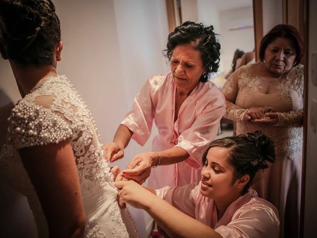 O casamento de Alex  e Thaís  em Nova Iguaçu, Rio de Janeiro 23