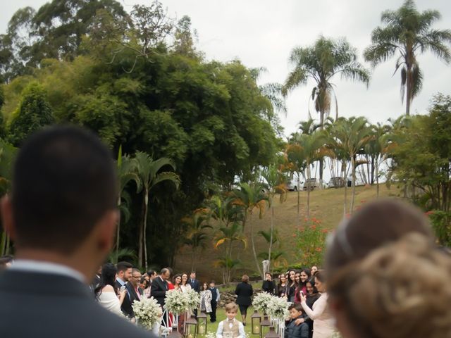 O casamento de Gabriel e Melina em Oliveira, Minas Gerais 15