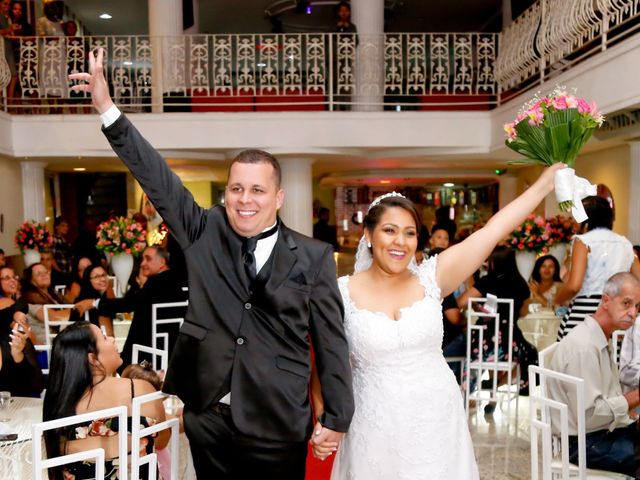O casamento de Diogo e Camila em Nilópolis, Rio de Janeiro 33
