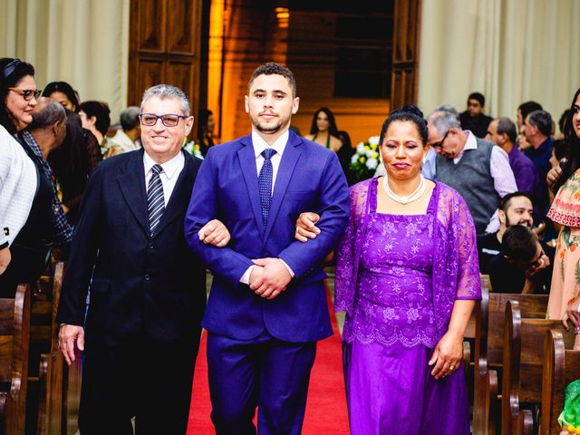 O casamento de Glauberth e Mirella em Muriaé, Minas Gerais 8