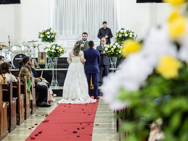 O casamento de Glauberth e Mirella em Muriaé, Minas Gerais 16
