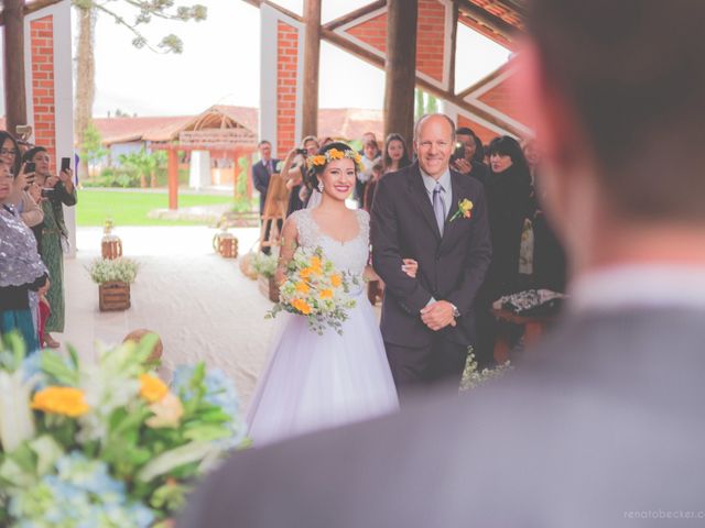 O casamento de Nicolas e Vanessa em Curitiba, Paraná 15