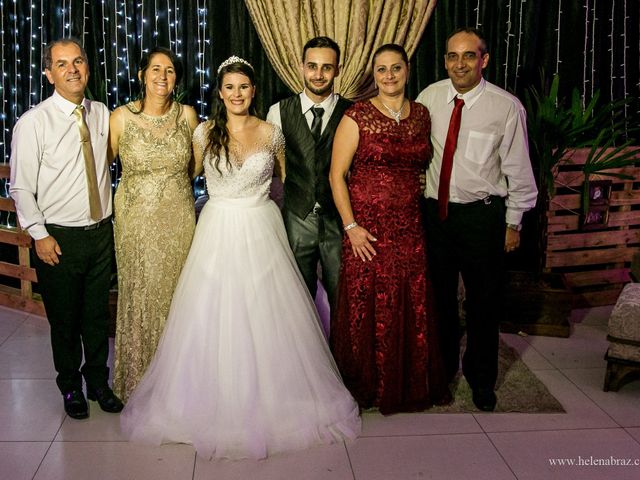 O casamento de Lucas e Priscielle em Tramandaí, Rio Grande do Sul 67