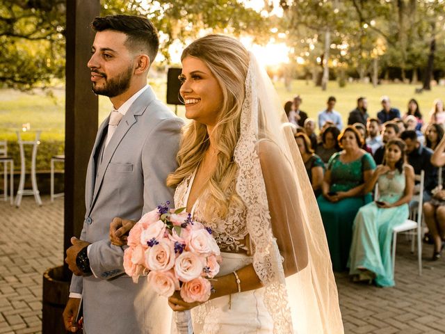 O casamento de Willian e Darissa em Gravataí, Rio Grande do Sul 28