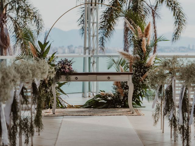 O casamento de André e Priscila em Florianópolis, Santa Catarina 14