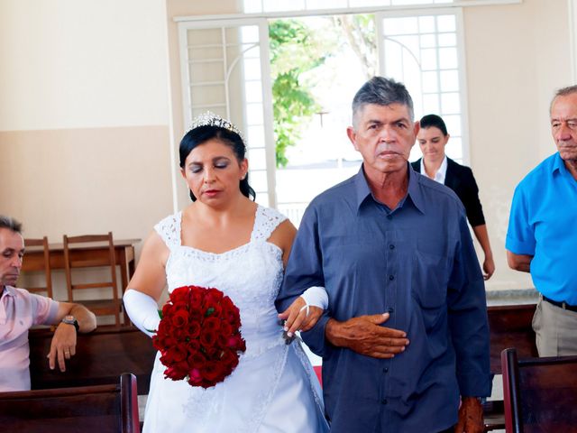 O casamento de Wolksmar e Dirlene em Formiga, Minas Gerais 6