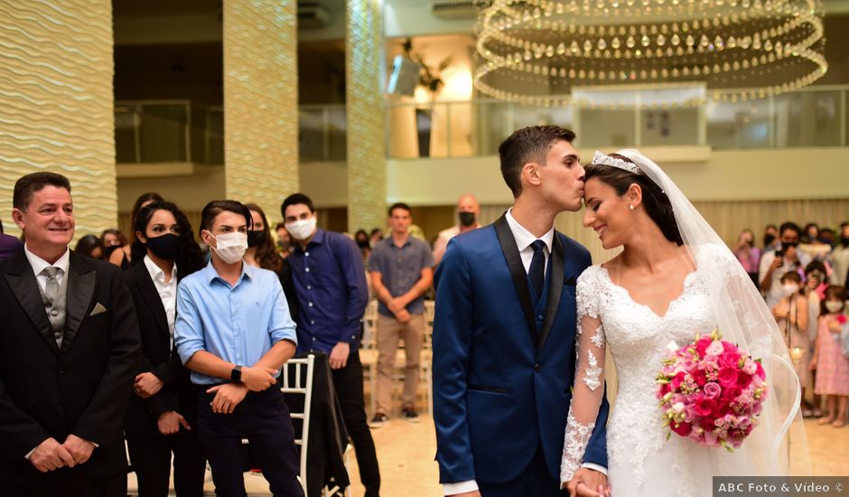 O casamento de Rafael e Mylena em Santo André, São Paulo