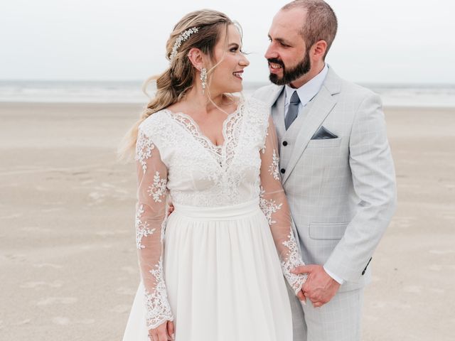 O casamento de Alexandre  e Tainara  em Bertioga, São Paulo Estado 1
