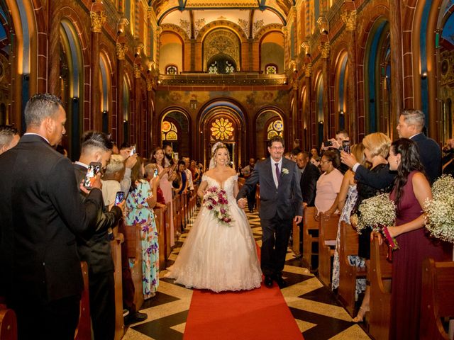 O casamento de Gustavo e Luana em Belo Horizonte, Minas Gerais 12