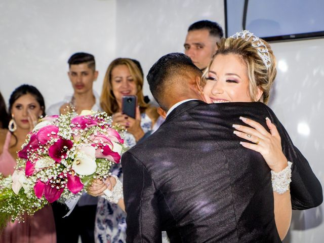 O casamento de Gustavo e Luana em Belo Horizonte, Minas Gerais 33