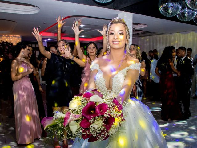 O casamento de Gustavo e Luana em Belo Horizonte, Minas Gerais 34