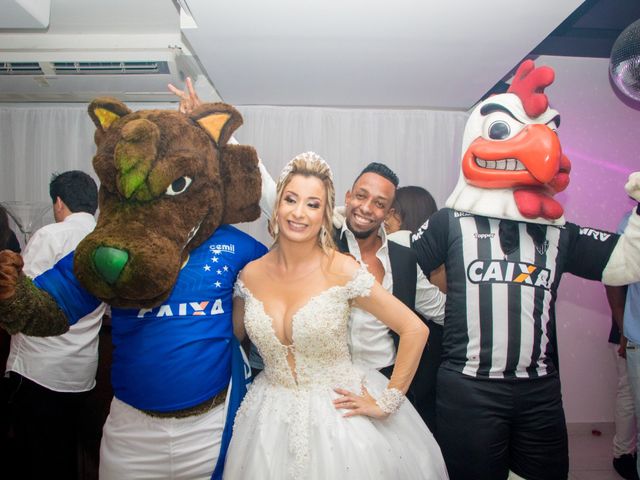 O casamento de Gustavo e Luana em Belo Horizonte, Minas Gerais 36