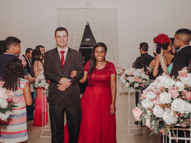 O casamento de Fhelipe e Jessica em São Vicente, São Paulo Estado 39