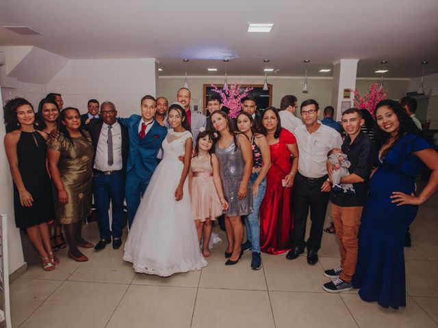 O casamento de Fhelipe e Jessica em São Vicente, São Paulo Estado 69