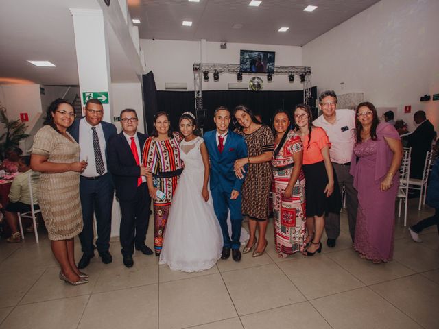 O casamento de Fhelipe e Jessica em São Vicente, São Paulo Estado 73