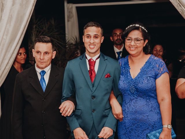 O casamento de Fhelipe e Jessica em São Vicente, São Paulo Estado 91