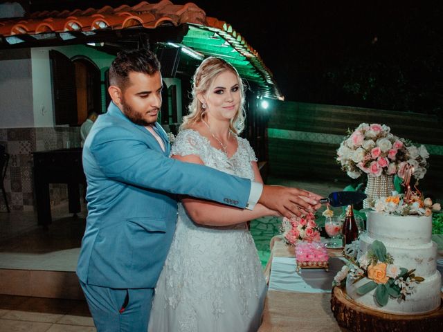 O casamento de Felipe e Dayanne em Esmeraldas, Minas Gerais 16